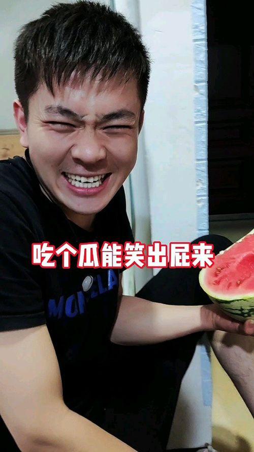 热门吃瓜事件反差,热门事件背后的惊人反差揭秘