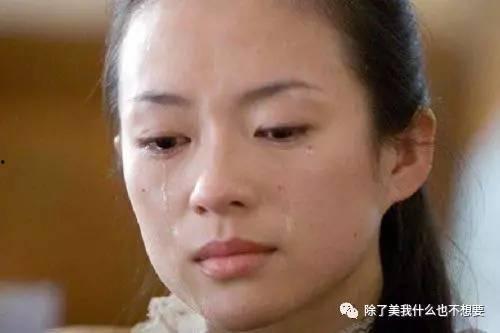 明星网红哭泣,明星网红情感流露瞬间