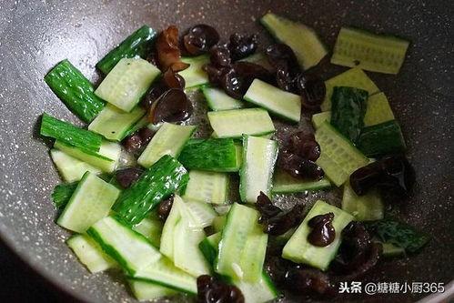 吃瓜专用全黑,揭秘吃瓜群众的狂欢盛宴