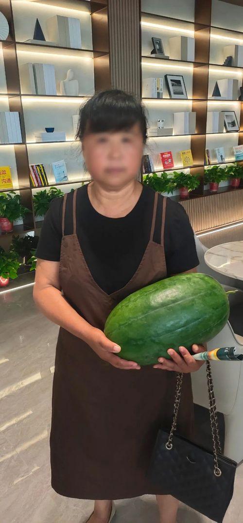 51吃瓜今日吃瓜二舅,揭秘今日热门话题“吃瓜二舅”背后的故事