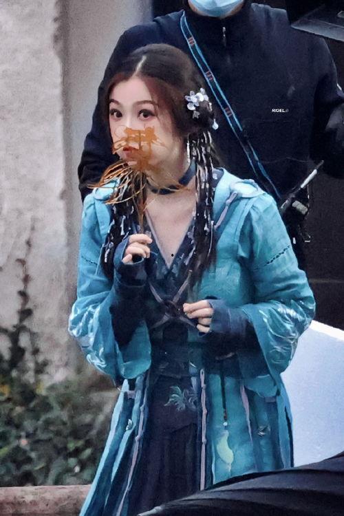 吃瓜黑哥爆料,揭秘娱乐圈幕后真相