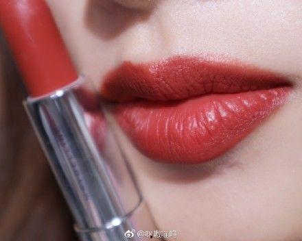 明星网红口红,明星同款引领潮流美妆风潮