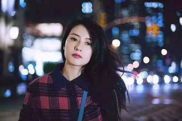 再议明星网红,流量背后的真实与挑战