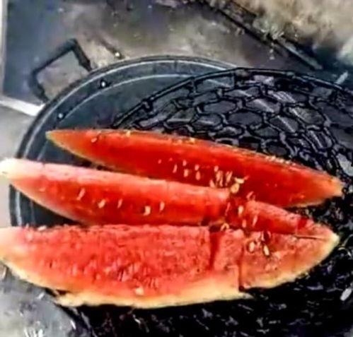 今日吃瓜黑暗料理,惊悚味蕾挑战