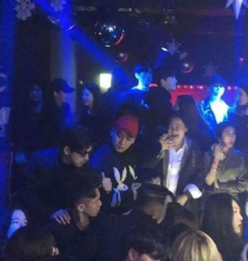 吃瓜热门事件电影,揭秘娱乐圈那些热门事件背后的电影故事