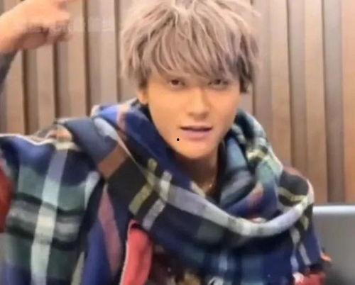 男星吃瓜爆料图片,男星吃瓜爆料，幕后真相大曝光！