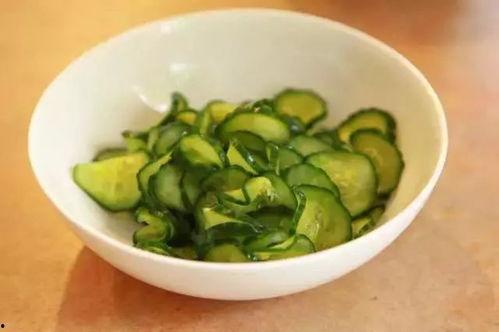 句容热门吃瓜事件,热门吃瓜事件背后的真相揭秘